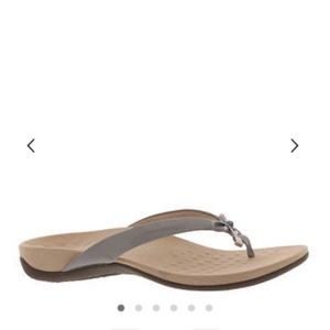 Vionic Bella II sandals